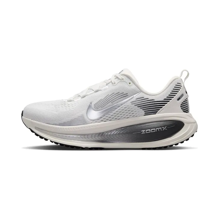 Nike Vomero 18 “Summit White / Sail / Photon Dust / Metallic Silver” (IO9915-101)