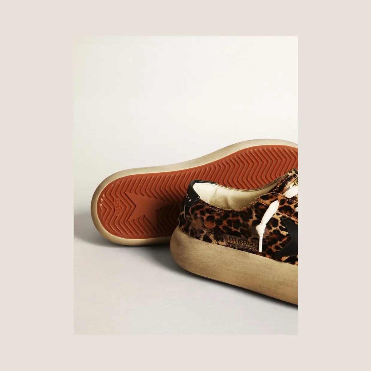 Golden Goose Space-Star In Leopard Print Pony Skin With Black Star (GWF00378.F003305.81472) (4)