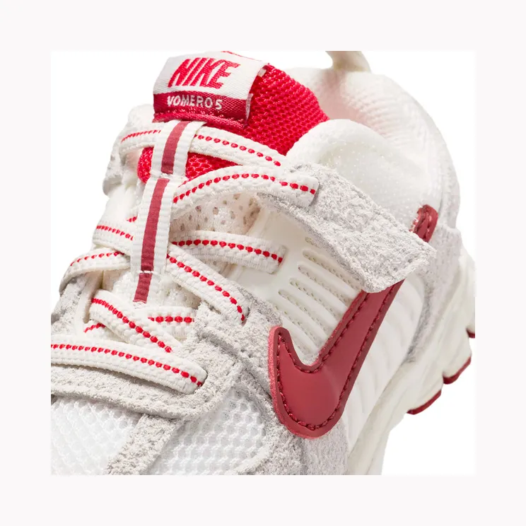nike-vomero IO9260-100