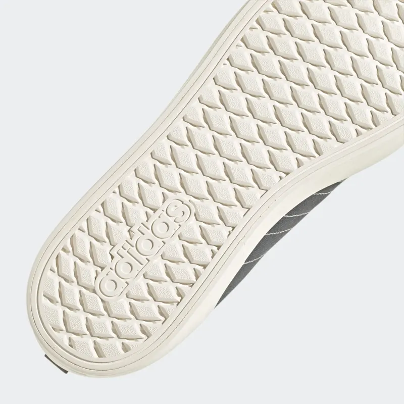 adidas-futurevulc GW4099