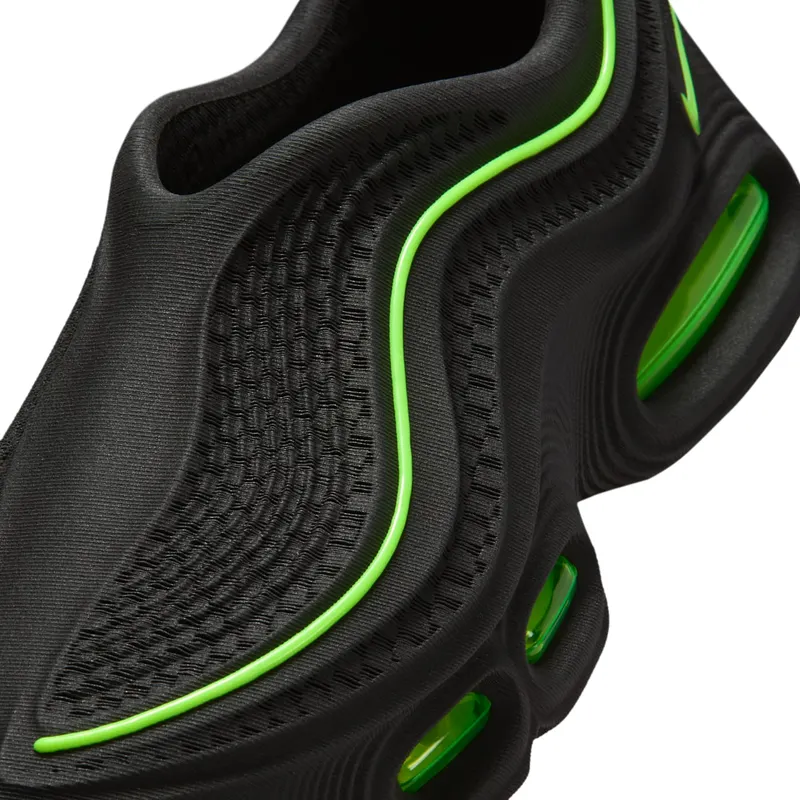 Nike Air Max 95 Black / Volt (IR1113-001)
