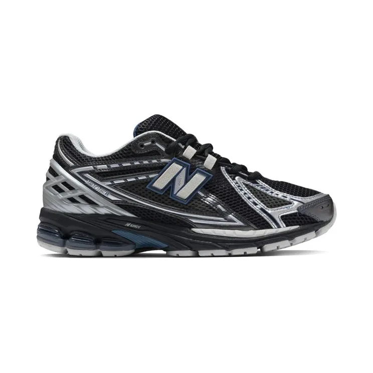 New Balance 1906R Black / Silver (U1906RAC)