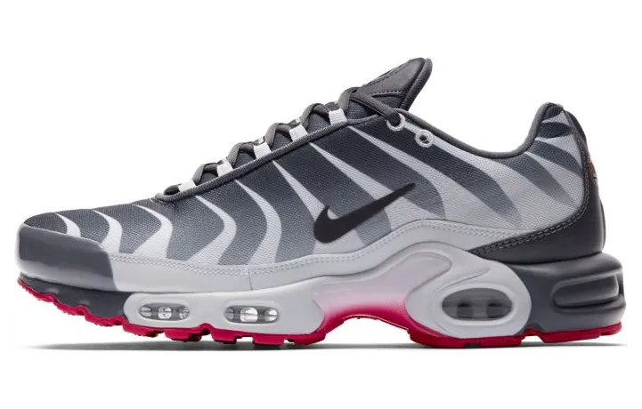 Nike Air Max Plus Before the Bite