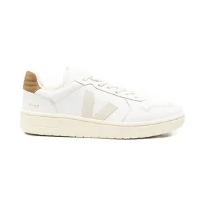Veja V-82 II Leather “White” (VF3321447)