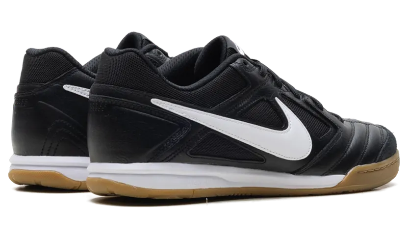 nike-gato HQ6019-001