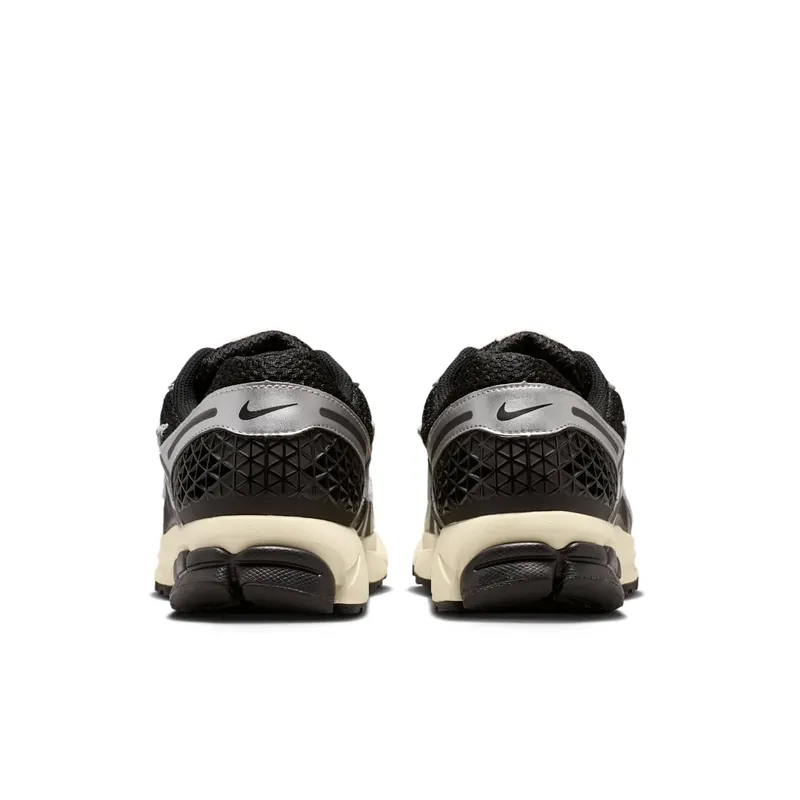 Nike Zoom Vomero 5 “Black Chrome” (IM3486-003)