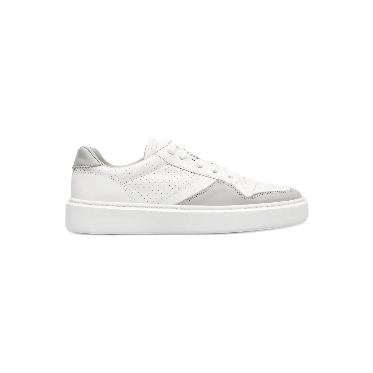 Doucal’s met geperforeerd vlak “White” (DD8627HUGHPY628IN34)