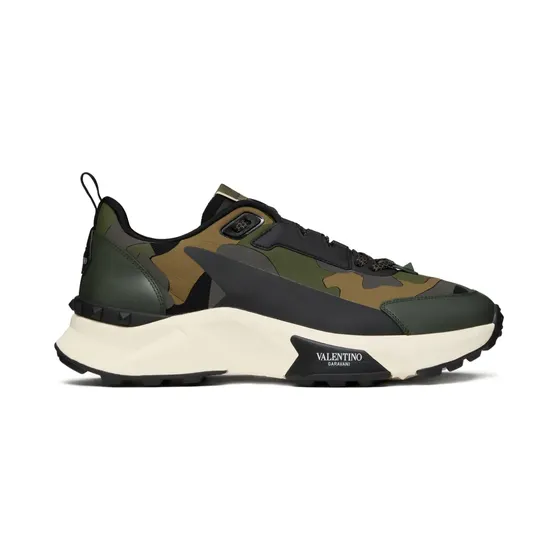 Valentino Garavani True Act “Green” (YS0I62UPS)