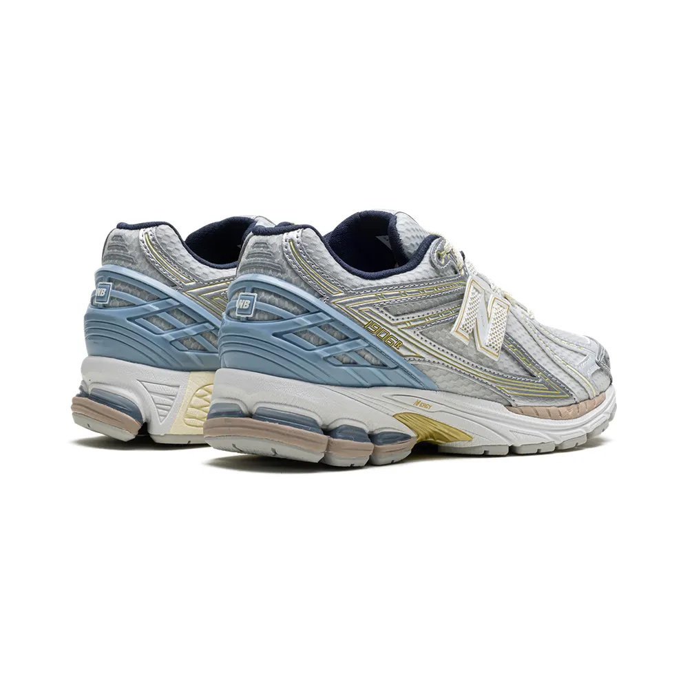 New Balance 1906R “Kith- White” (M1906RKC)