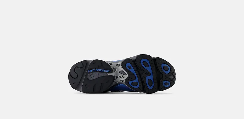 New Balance M1000 “Sea Stone/Metallic Blue” (M1000ENV)