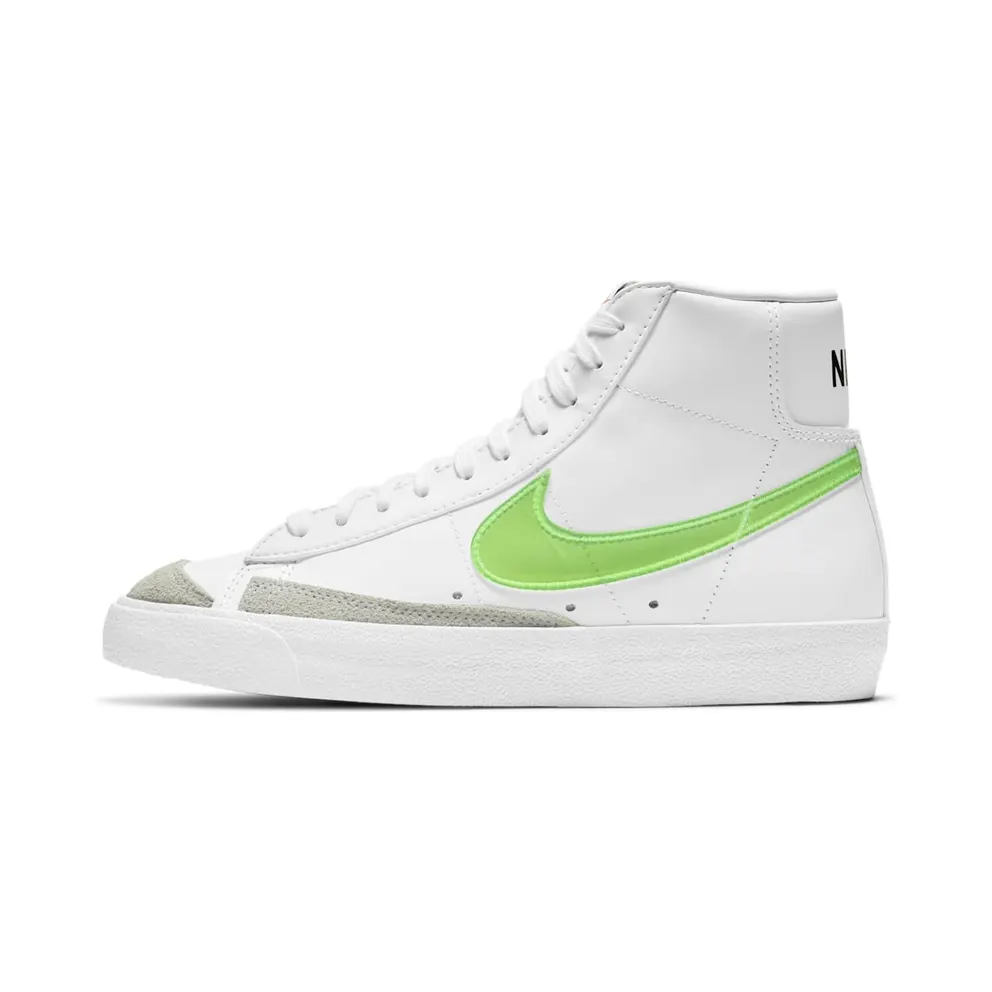 Nike Blazer Mid ’77 Essential Weiß (DJ3050-100)