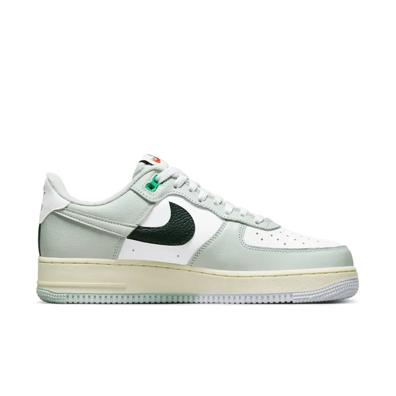 Nike Air Force 1 Low “Split – Light Silver” (DZ2522-001)