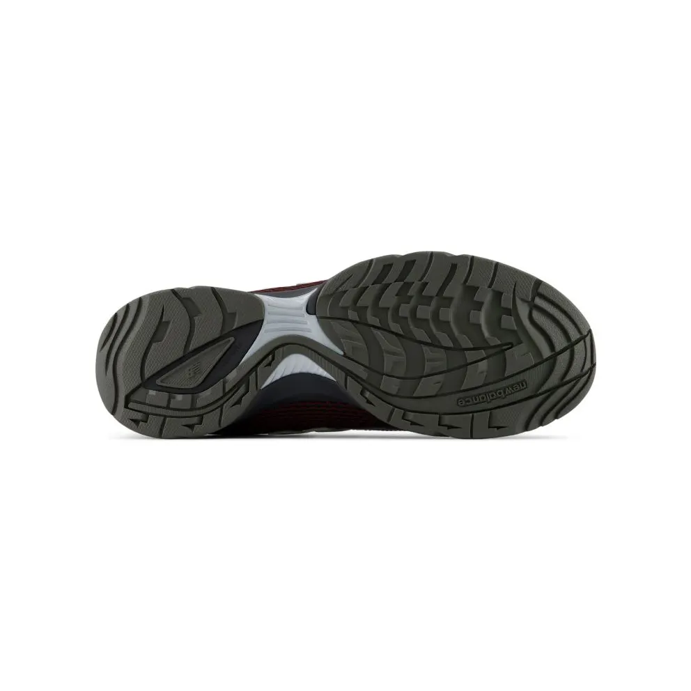 New Balance RC56 Silver Metallic Fast Track