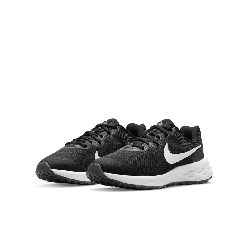 Nike Revolution 6 Older Kids’ Road Running Black 50% Sustainable Materials (DD1096-003)