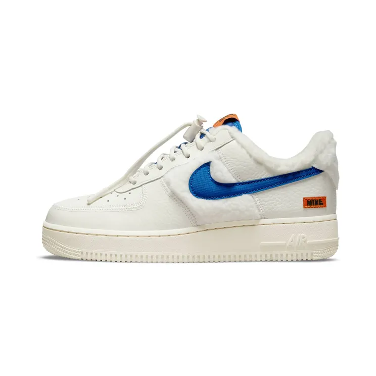Nike Air Force 1 Low ’07 Sherpa Fleece (W) (DO6680-100)