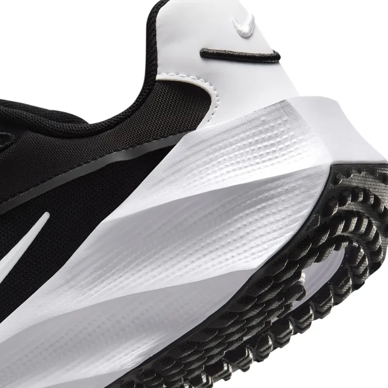 nike-sneaker HQ7025-002