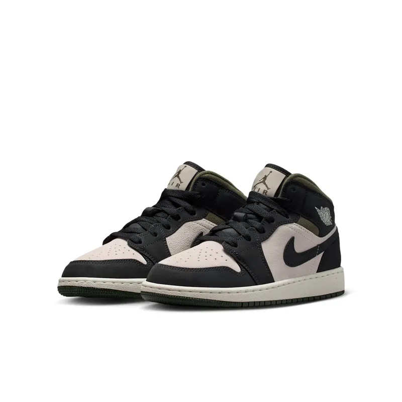 Air Jordan 1 Mid GS “Off Noir” (HV4399-102)