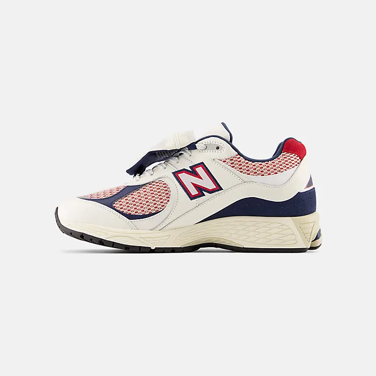 new-balance-2002r M2002RVE