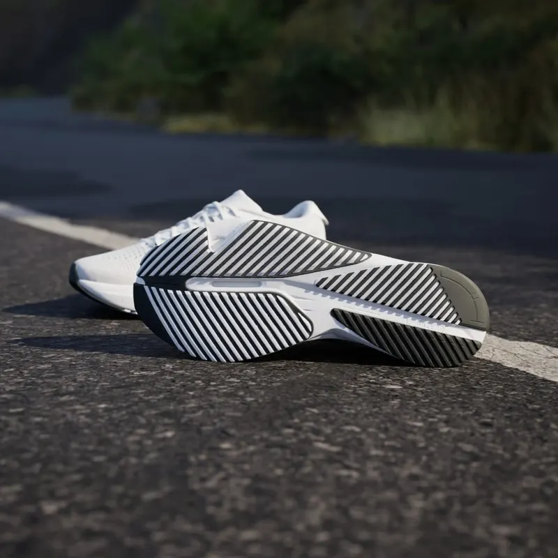adidas ADIZERO SL Cloud White / Core Black / Carbon (HQ1352)