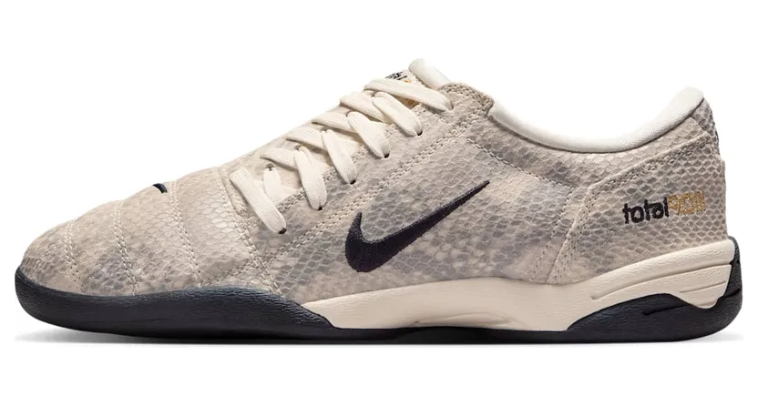 Nike Total 90 III IB4204-100