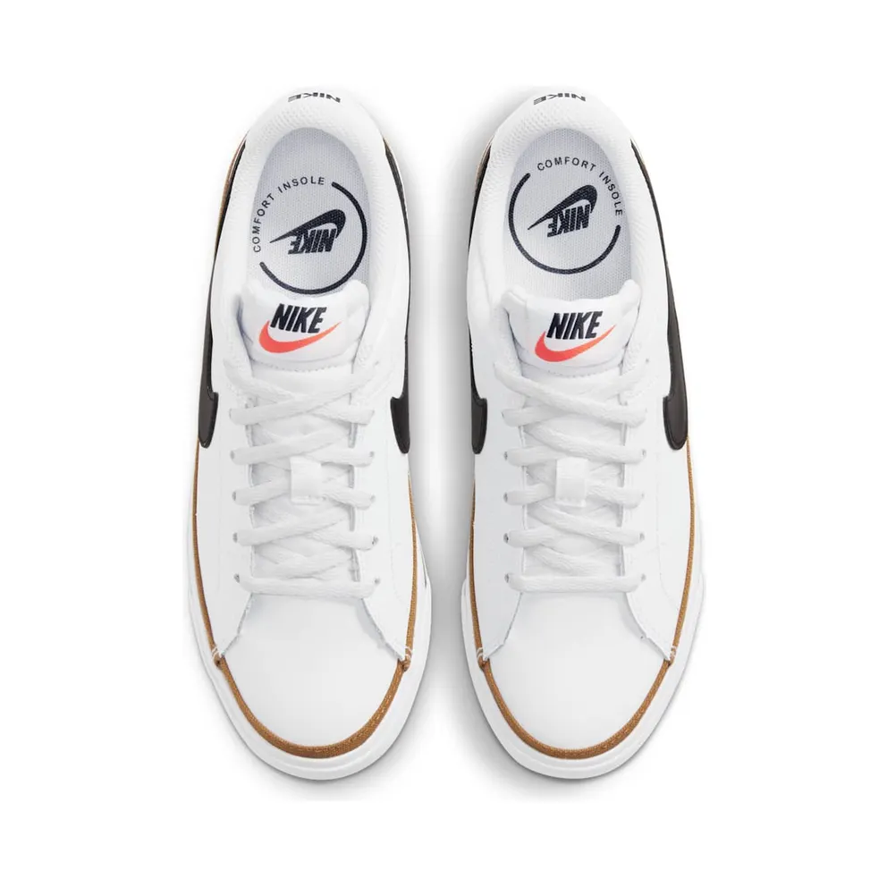 NikeCourt Legacy Older Kids’ White (DA5380-102)