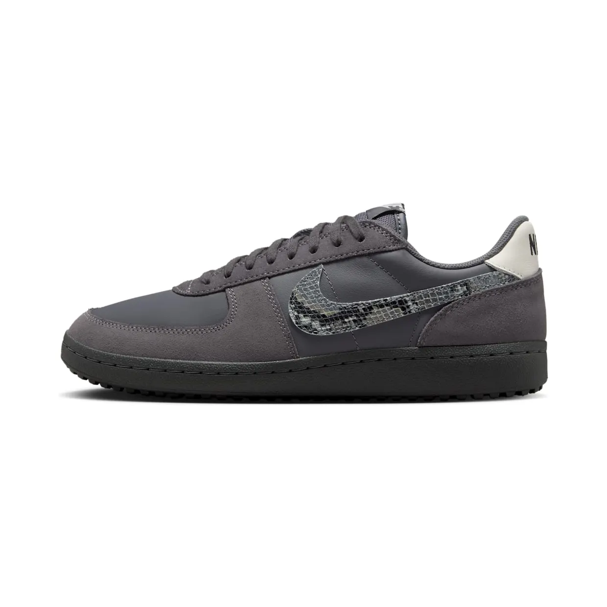 nike-field-general IF0667-001