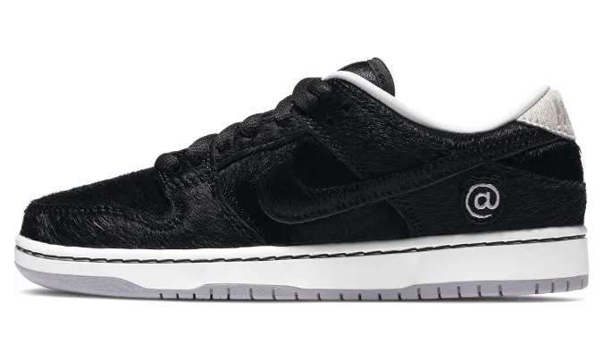 Nike SB Dunk Low Medicom Toy 2020 – “Black / Vachetta Tan / White / Black” (PS)