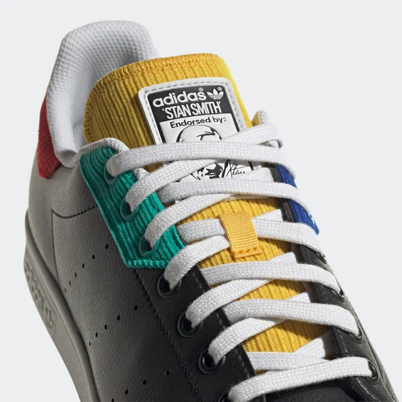 adidas Stan Smith Core Black / Crystal White / Royal Blue (H00328)