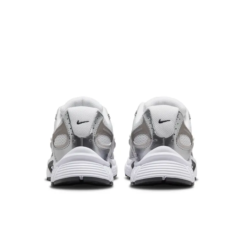 Nike V5 RNR “Vast Grey / Metallic Silver” (HQ7901-107)