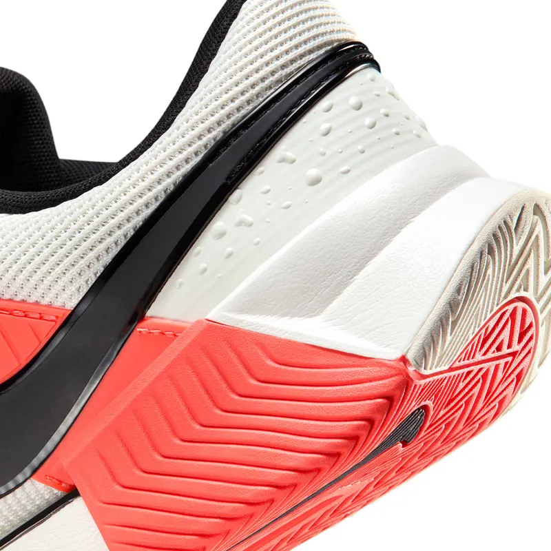 nikecourt IQ5181-100