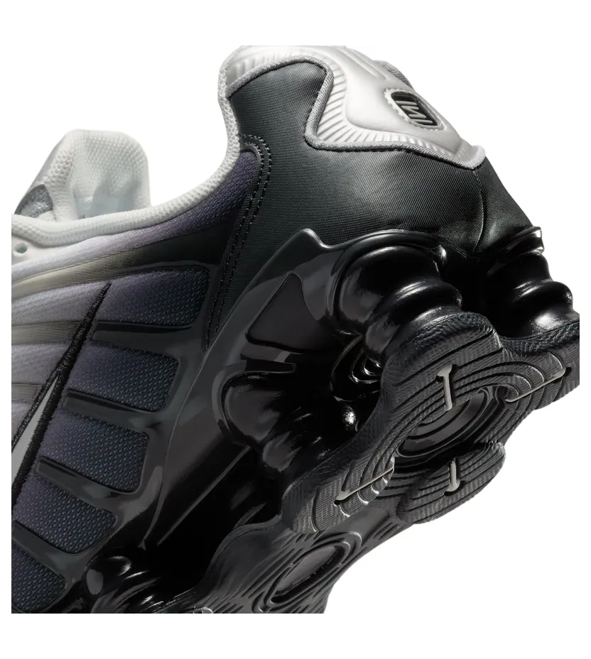 nike-shox IB7705-001
