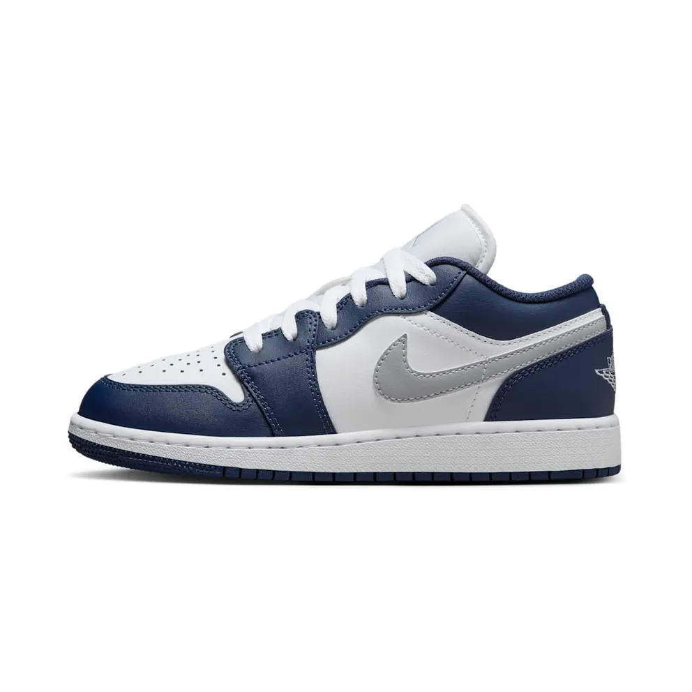 Jordan 1 Low Midnight Navy Wolf Grey (553560-141)