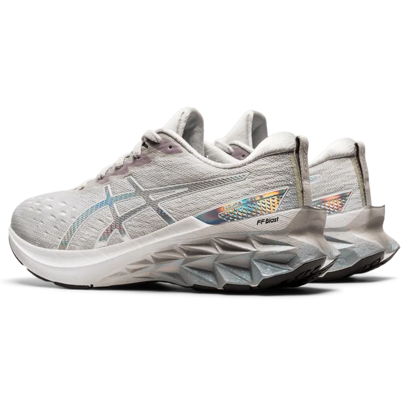 Asics NOVABLAST 2 PLATINUM Glacier Grey/White (1012B131.020)
