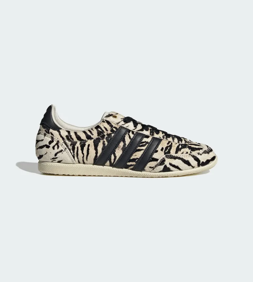 Adidas JAPAN SNEAKERS Off White / Core Black / Core Black (KI6544)