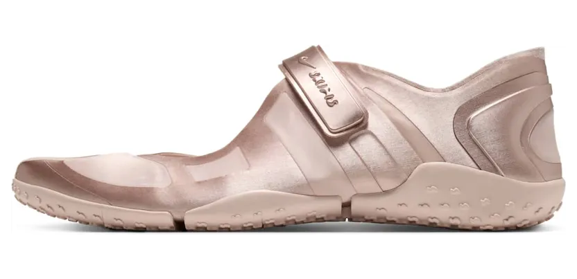 Nike Air Rift Satin “SKIMS – Slit Red” (IQ7158-600)