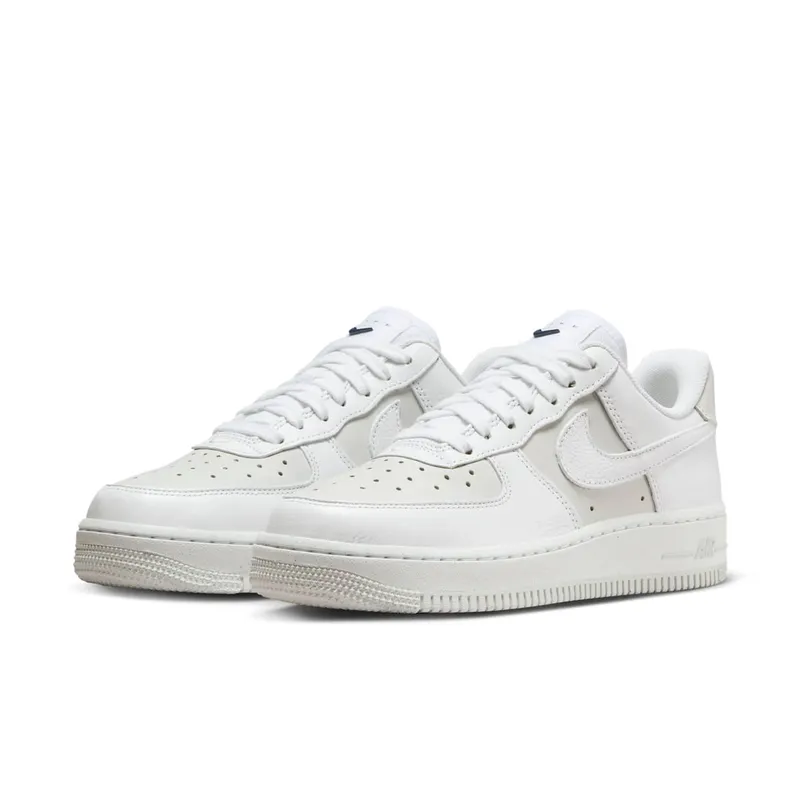 Nike Air Force 1’07 LX (white / light smoke grey / photon dust/ white) – DZ2708-102