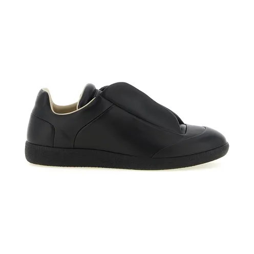 Maison Margiela Future “Black” (S57WS0561P7573T8013)