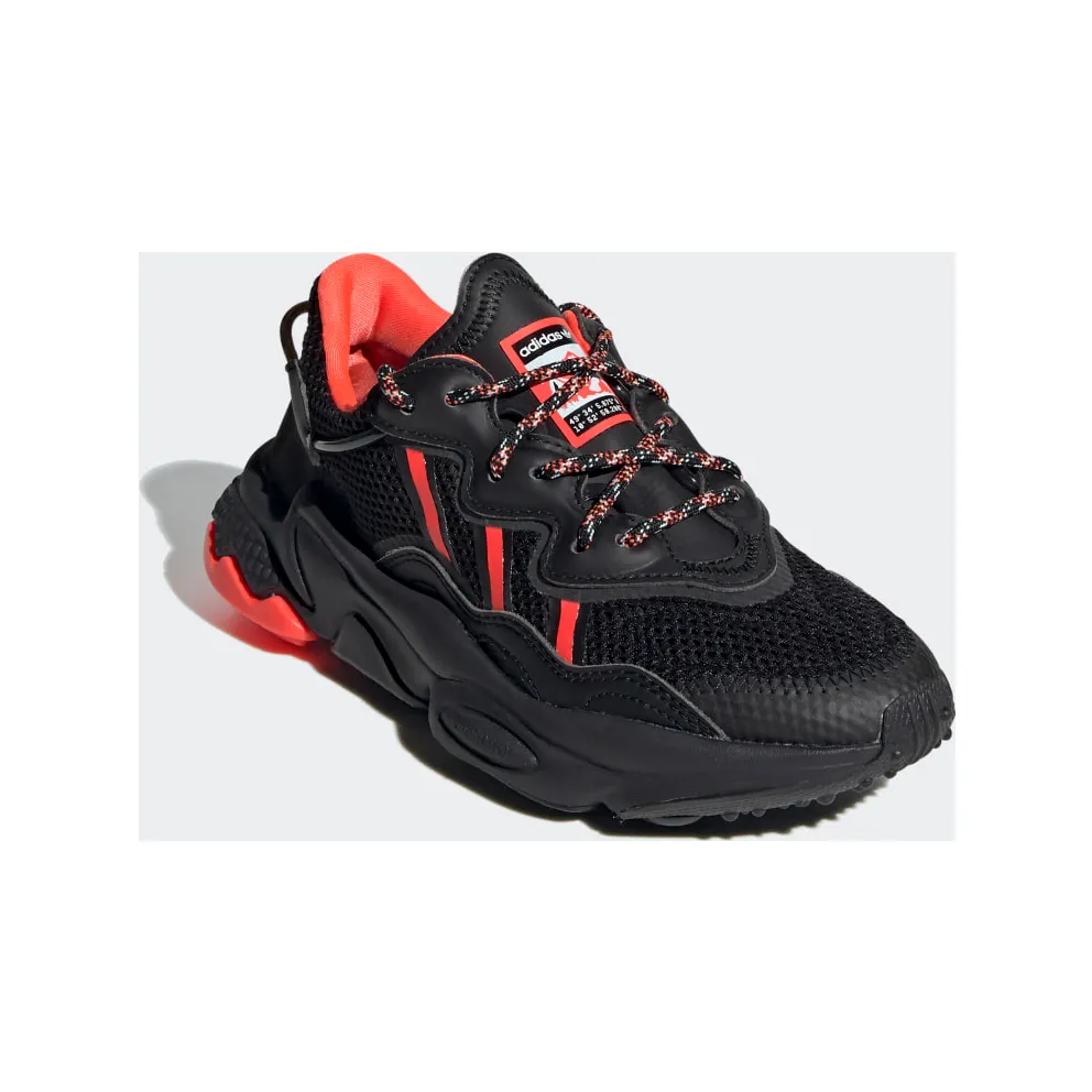 adidas OZWEEGO Core Black / Core Black / Solar Red (FW6203)
