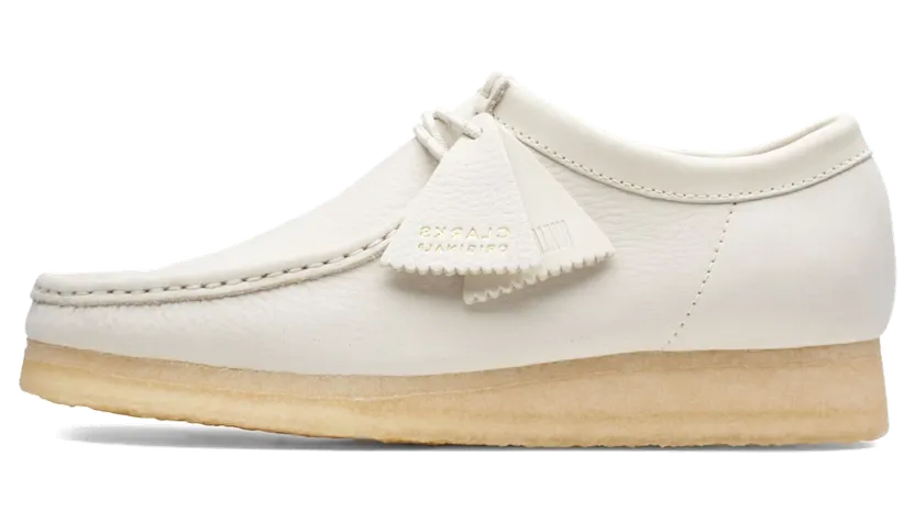 Clarks Wallabee “Off White Nubuck” (26166299)