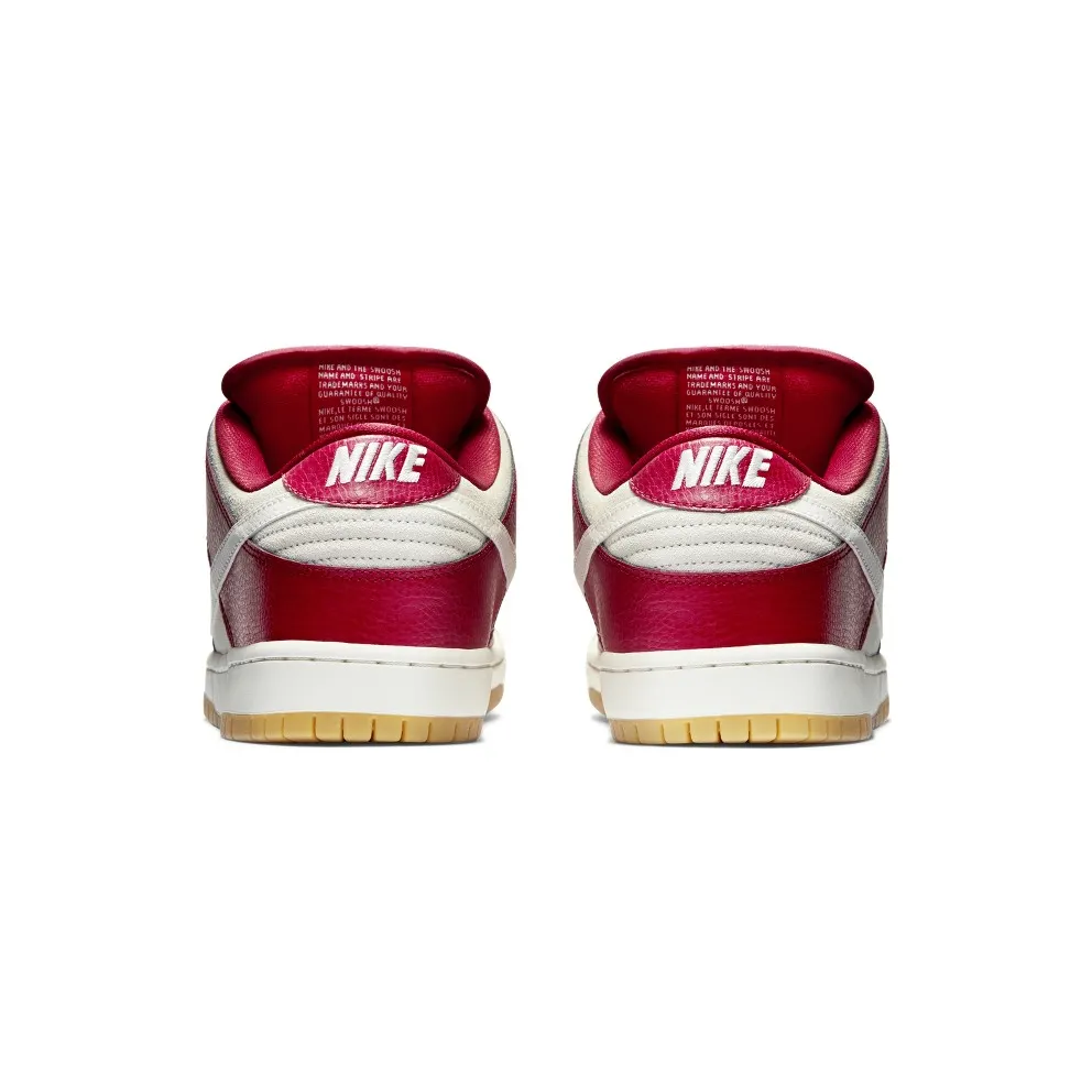 Nike SB Dunk Low ‘Valentines Day’ (2015) (304292-612)
