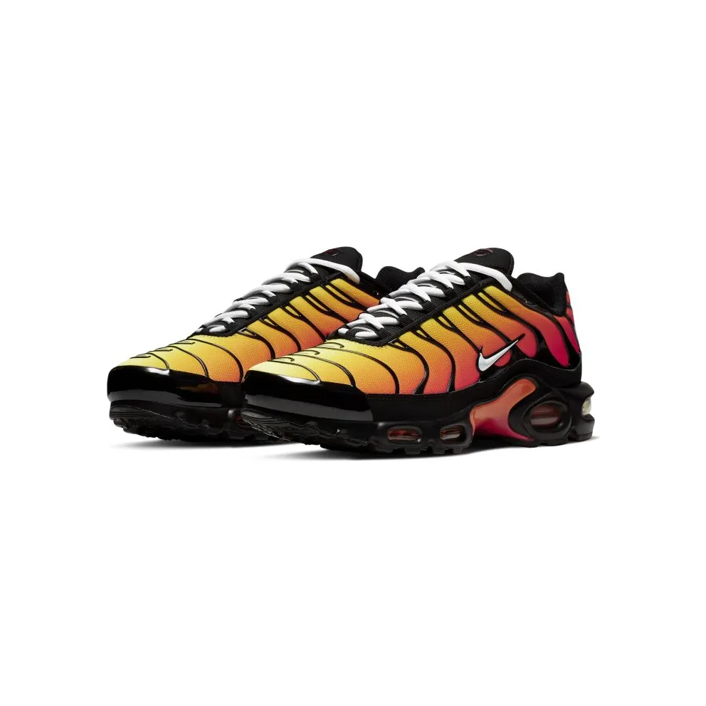 Nike Air Max Plus Tiger Black/Pure Platinum/Habanero Red (852630-040)