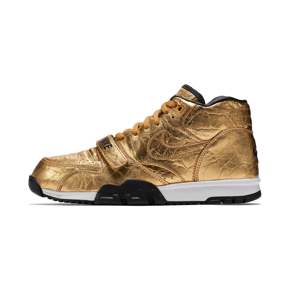 Nike Air Trainer 1 Super Bowl 50 Metallic Gold/Metallic Gold-Black (840169-700)