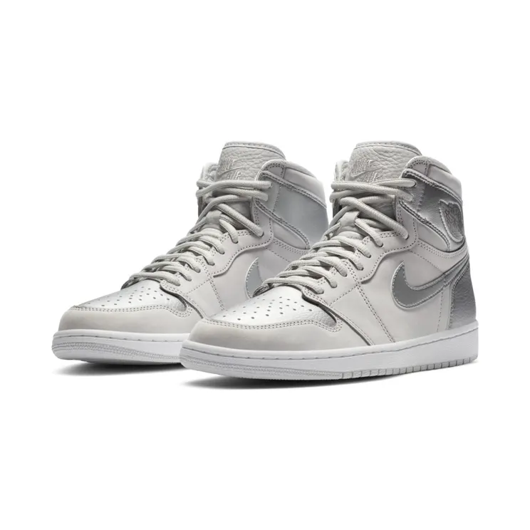 Air Jordan 1 Retro High OG co.JP ‘Tokyo’ Suitcase Special Box Neutral Grey/Metallic Silver/White (DA0382-029)