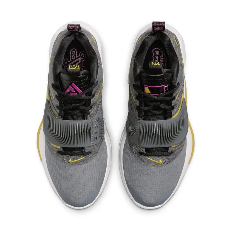 Zoom Freak 3 Basketball Grey (DA0694-006)