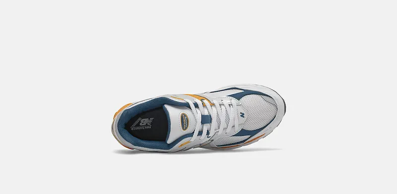 New Balance New Balance White/Blue (M2002RLA)