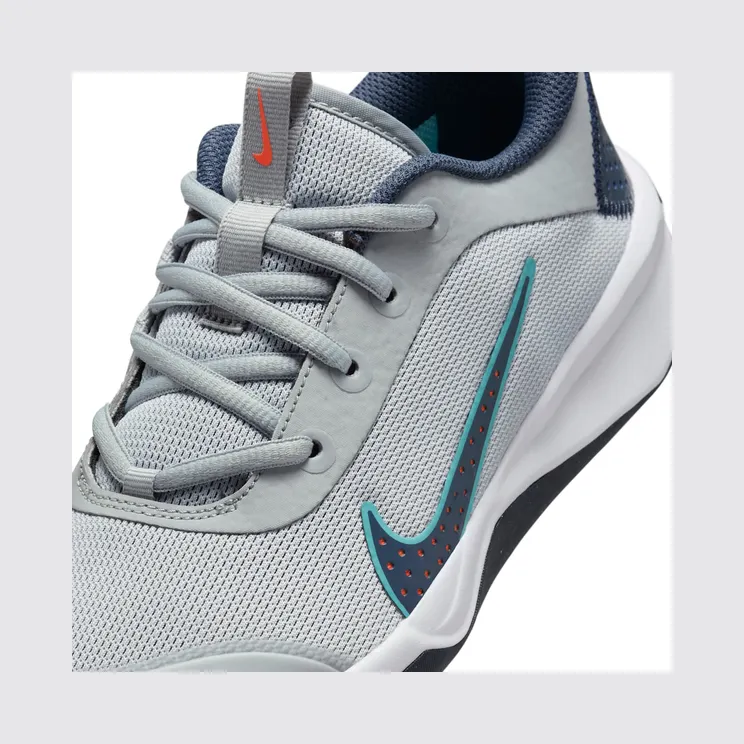 nike-omni-multi-court DM9027-010