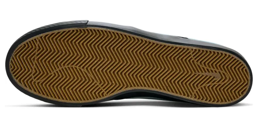 nike-zoom FD6757-004
