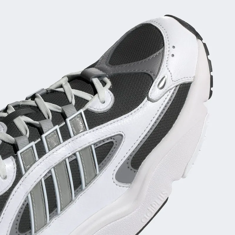 adidas OZMILLEN Cloud White / Silver Metallic / Grey Three (ID5704)