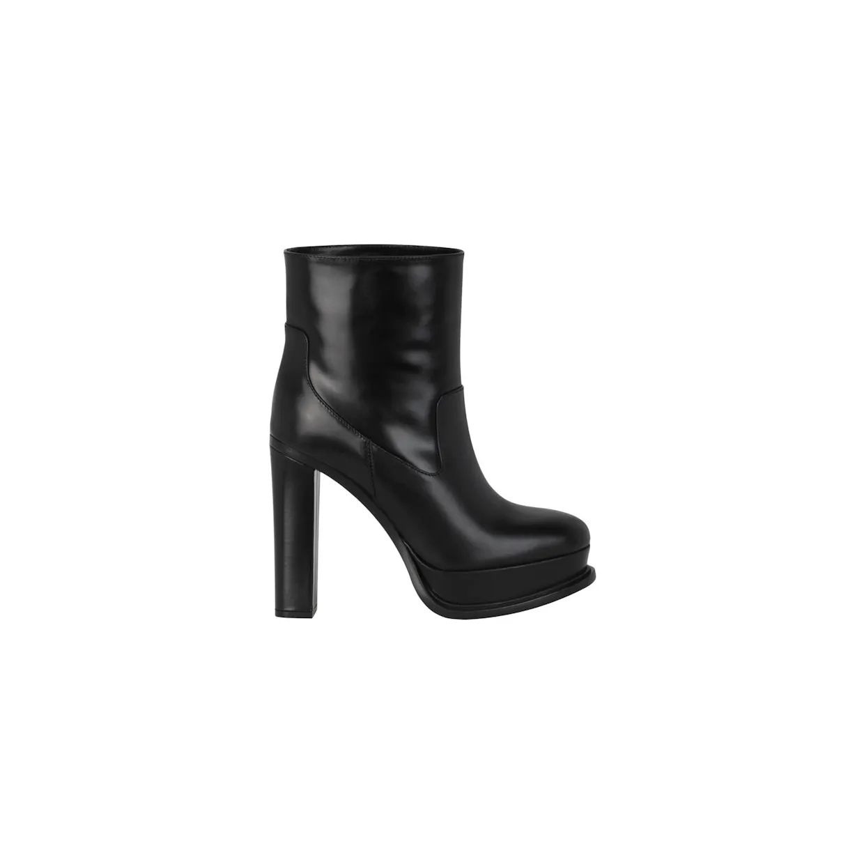 Alexander McQueen Leather Ankle Boots Black (734969-WHSW0-1000)