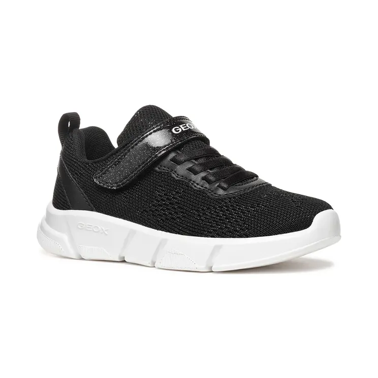 Geox Aril “Black” (J55DLB07QBCC9999)